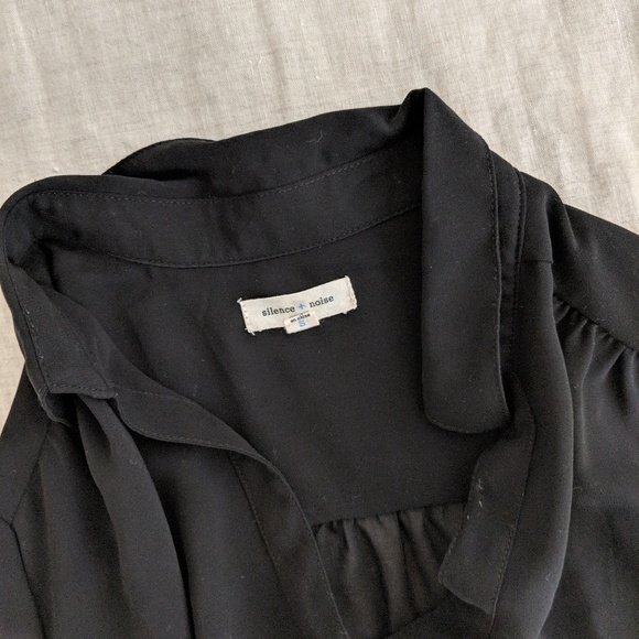SOLD 🚫 UO I Black Silky Blouse - Picture 3 of 5